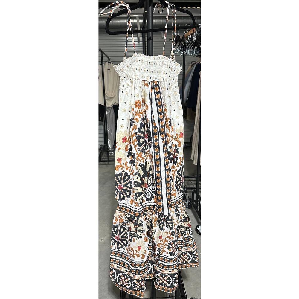 Farm Rio | Flower Fan Tapestry Off-White Midi Dress - Picture 4 of 5